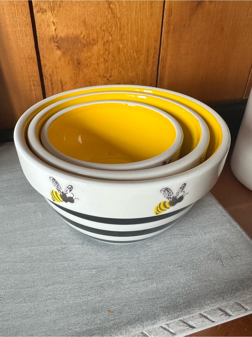 Set of 3 Yellow Bee Nested Mixing Bowls
